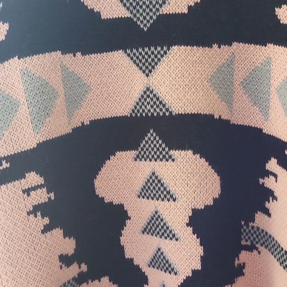 Patterned Sweater Jacket - Picture 5 of 6